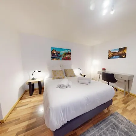 Coeur De Apartment